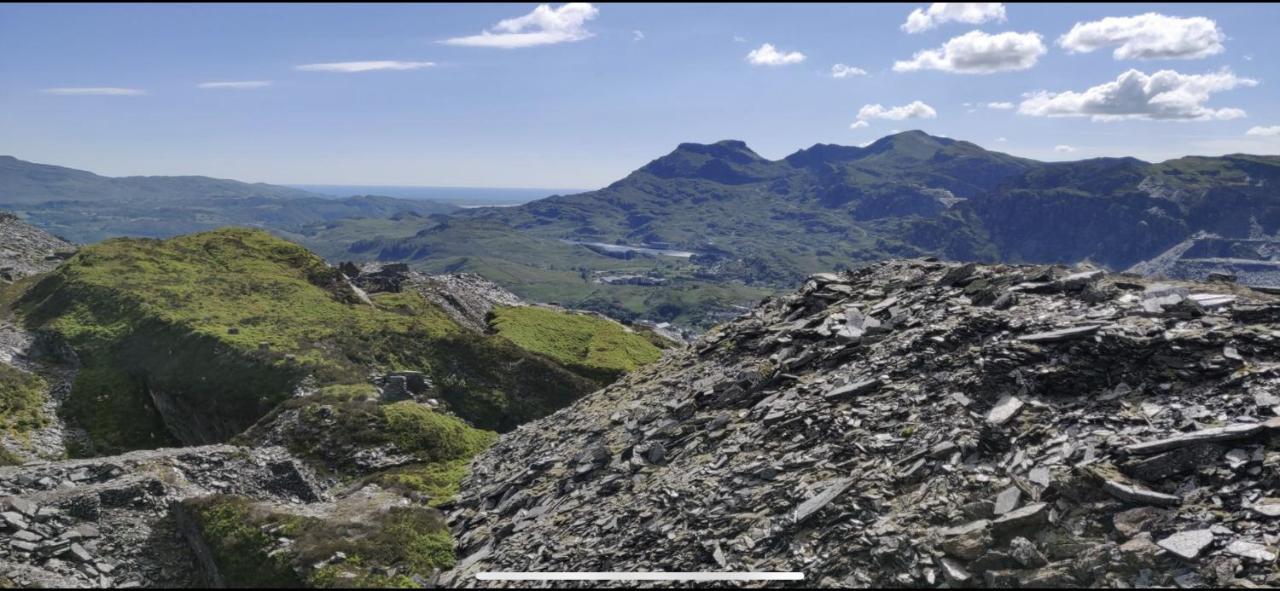 Zip Cottage Sleeps 2-3 Climb Snowdon Zip World Tanygrisiau 外观 照片